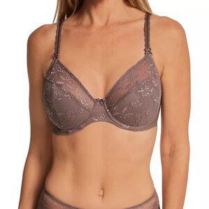 Wacoal 855433 Lifted In Luxury
Underwire Bra 34DDD